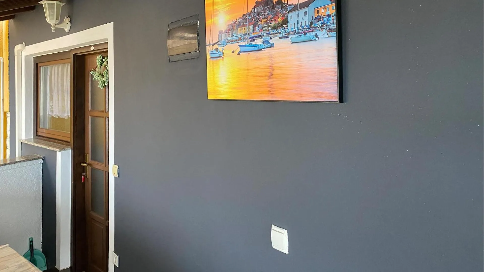 1 Bedroom Awesome Apartment In Ližnjan Croatie